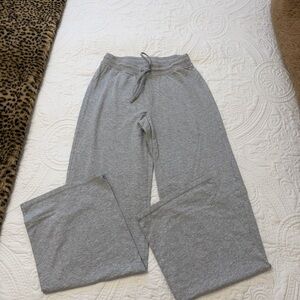 TNA chill pant in Heather Chrome